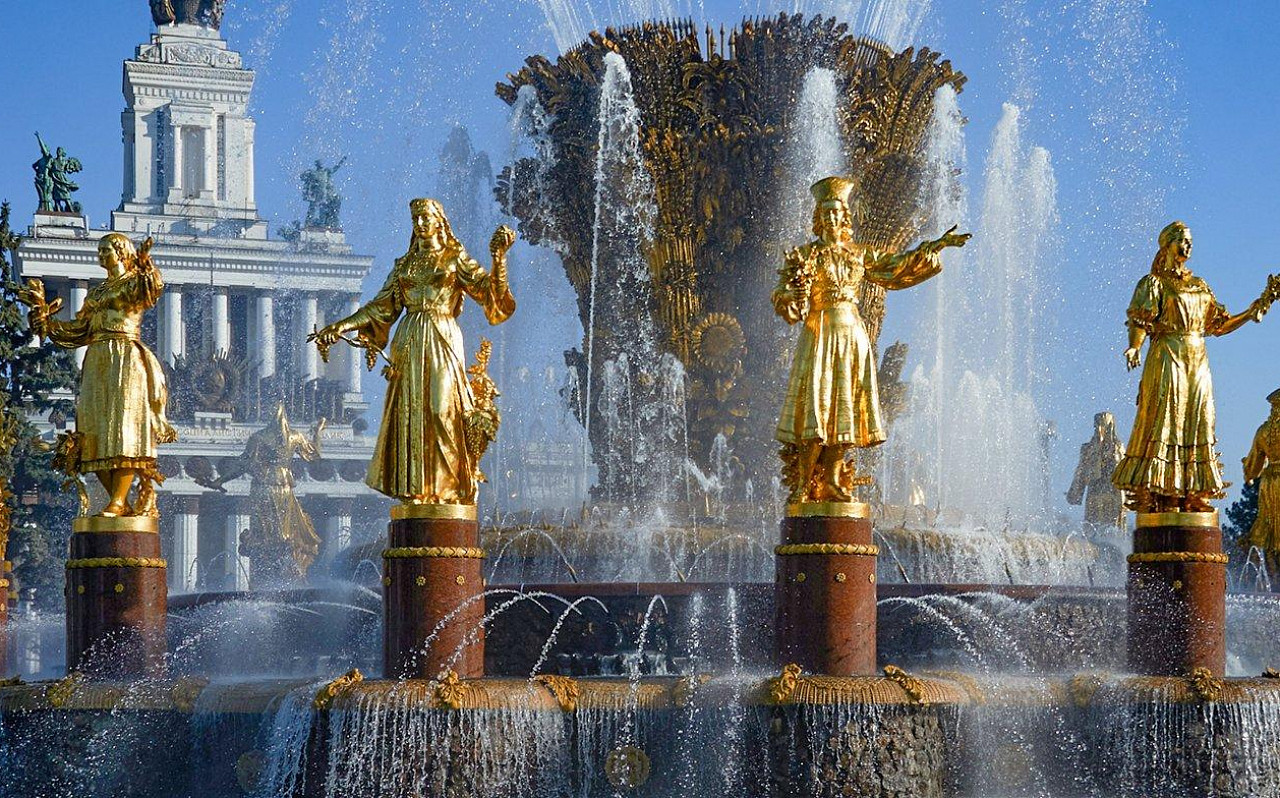 Реставрация фонтанов «Дружба народов» и «Каменный цветок» на ВДНХ